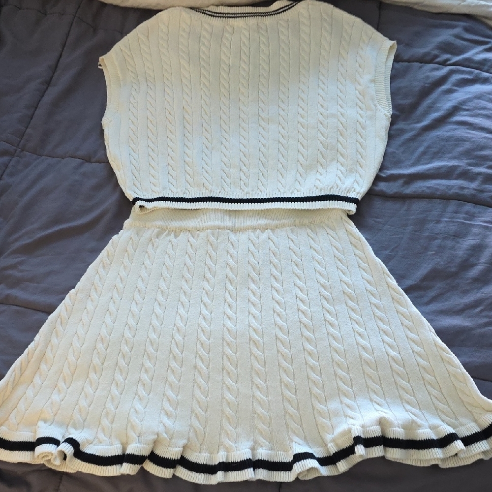 Willow & Wind Cream Mini Skirt & Vest Combo - Picture 4 of 4